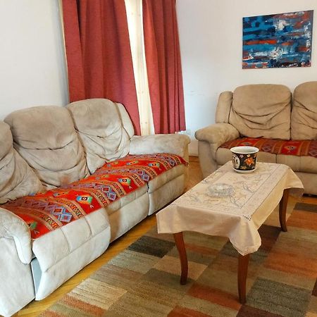 Jessy Lovely Apartment In Heliopolis Каир Экстерьер фото